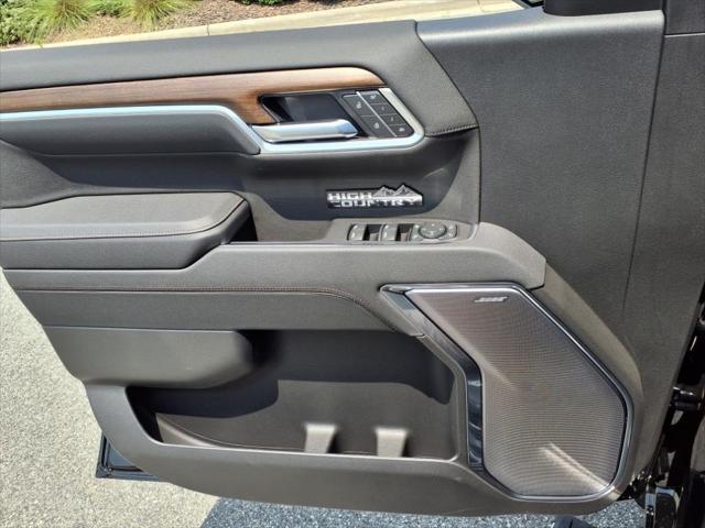 new 2025 Chevrolet Silverado 1500 car, priced at $66,054