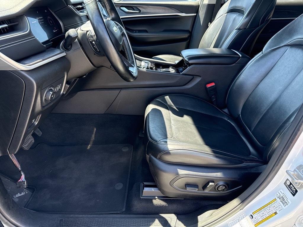 used 2021 Jeep Grand Cherokee L car, priced at $25,626