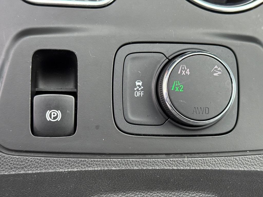 used 2018 Chevrolet Traverse car, priced at $11,000