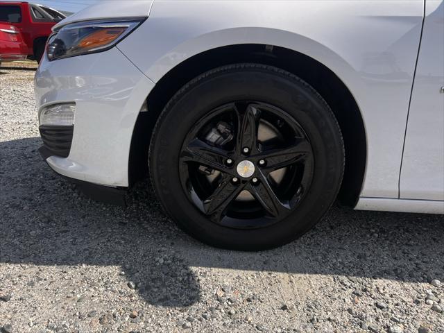 used 2023 Chevrolet Malibu car, priced at $20,000