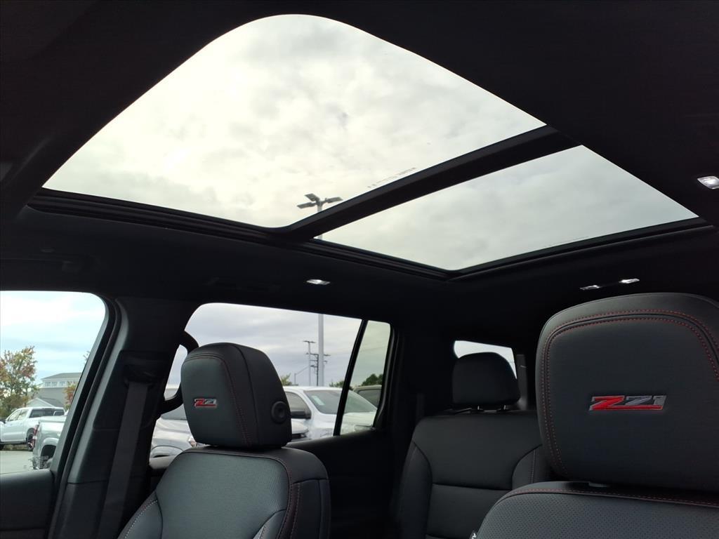 new 2026 Chevrolet Traverse car, priced at $53,245
