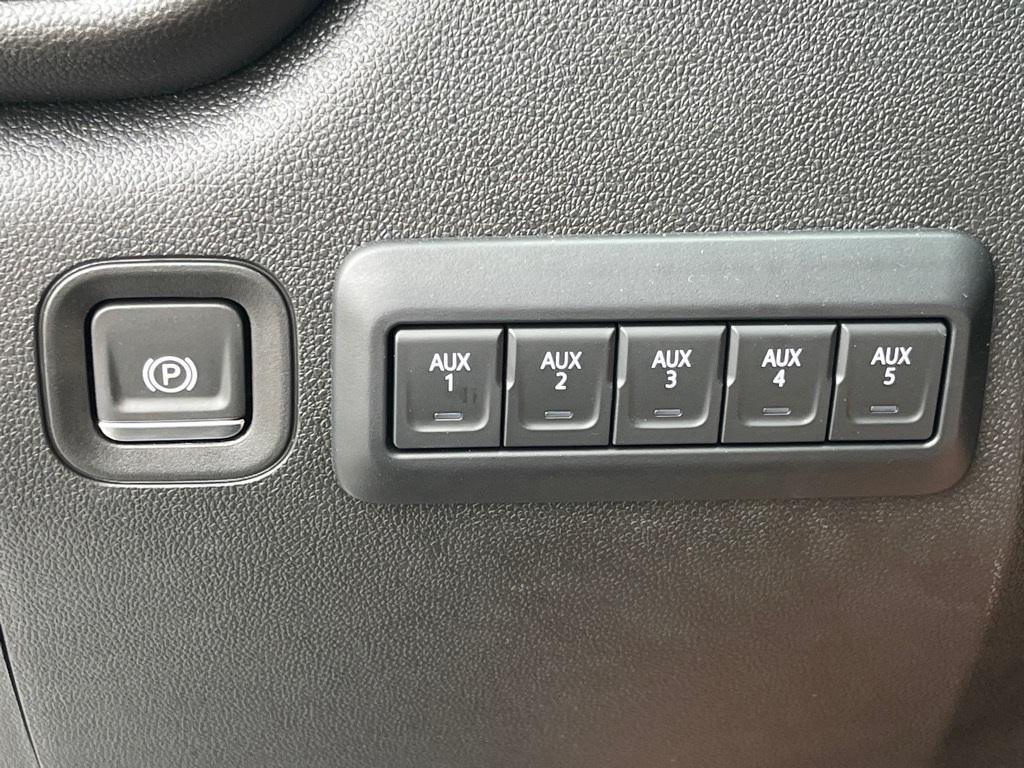 new 2024 Chevrolet Silverado 2500 car, priced at $64,359
