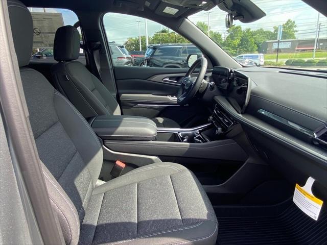 new 2025 Chevrolet Traverse car, priced at $39,945