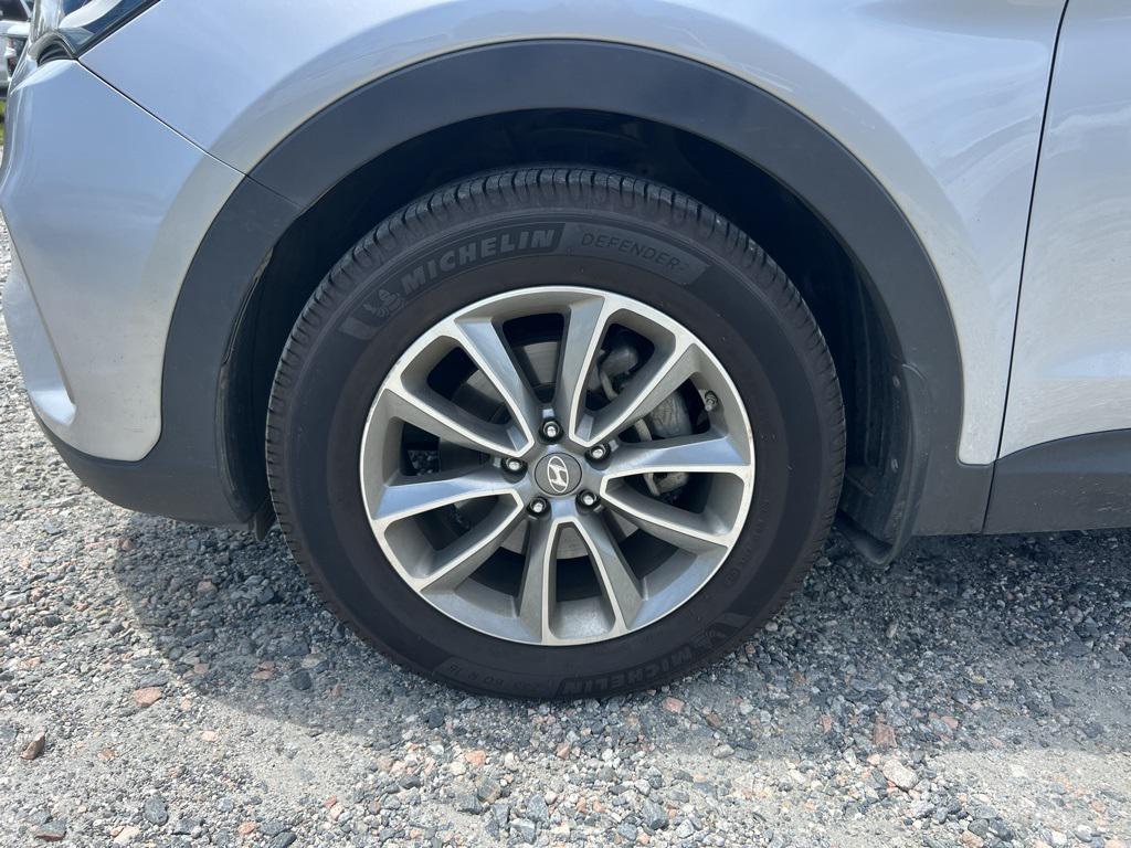 used 2019 Hyundai Santa Fe XL car, priced at $14,850