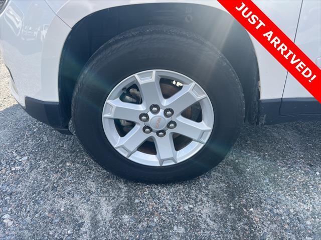 used 2013 GMC Acadia car, priced at $9,000