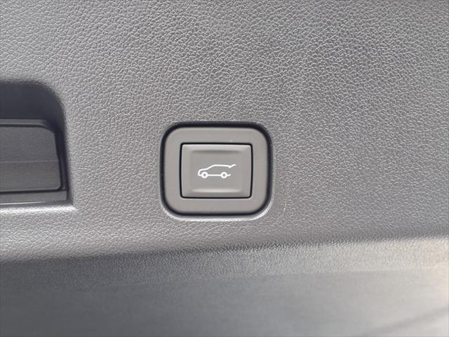 new 2025 Chevrolet Traverse car, priced at $41,445