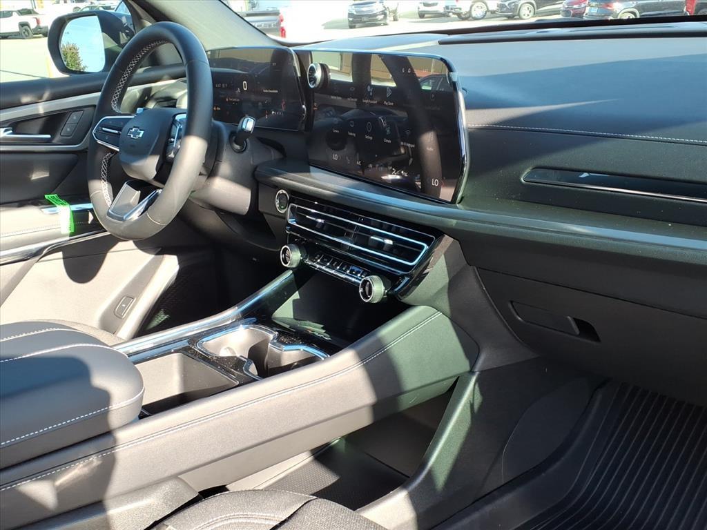 new 2026 Chevrolet Traverse car, priced at $42,705