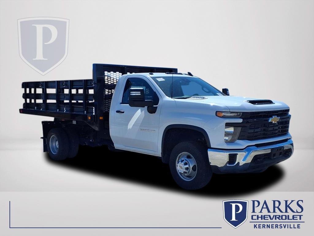 new 2025 Chevrolet Silverado 3500 car, priced at $72,319