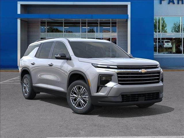 new 2026 Chevrolet Traverse car, priced at $43,920