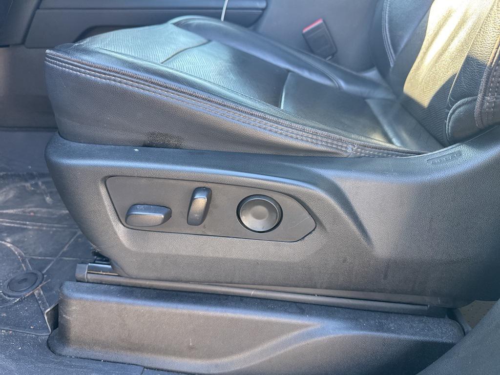 used 2021 Chevrolet Suburban car