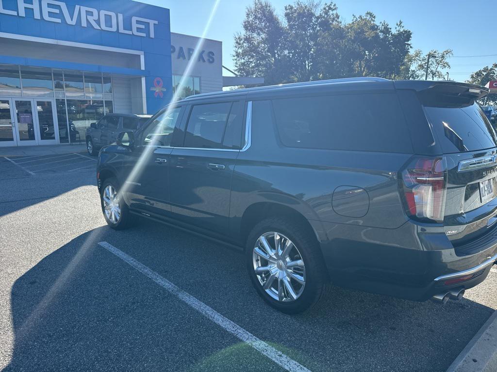 used 2021 Chevrolet Suburban car