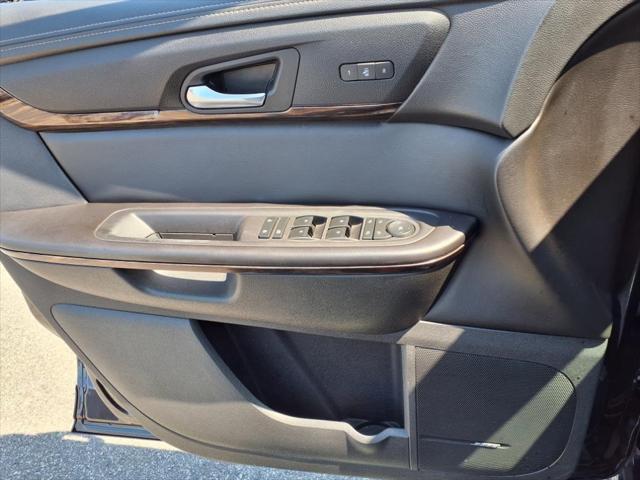 used 2015 GMC Acadia car, priced at $9,809