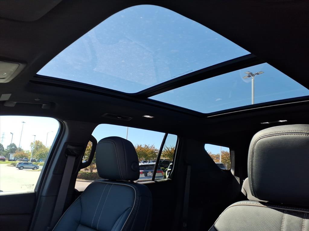 new 2026 Chevrolet Traverse car, priced at $54,745