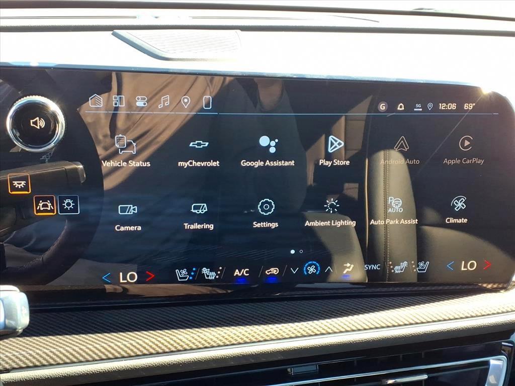 new 2026 Chevrolet Traverse car, priced at $54,745