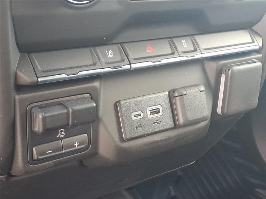 new 2025 Chevrolet Silverado 2500 car, priced at $53,118