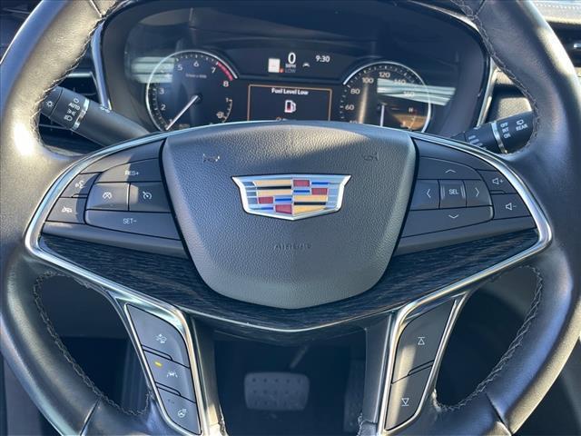 used 2023 Cadillac XT5 car, priced at $32,000