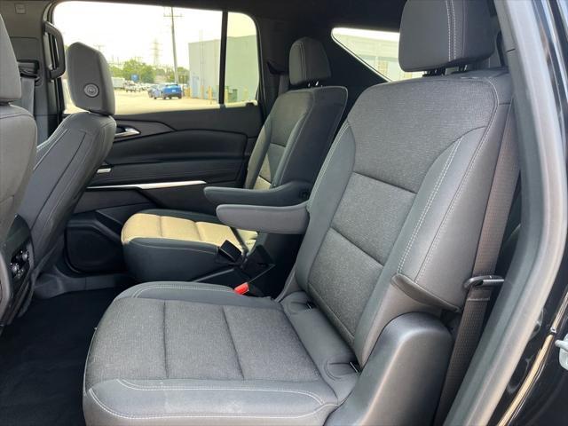used 2024 Chevrolet Traverse car, priced at $38,000