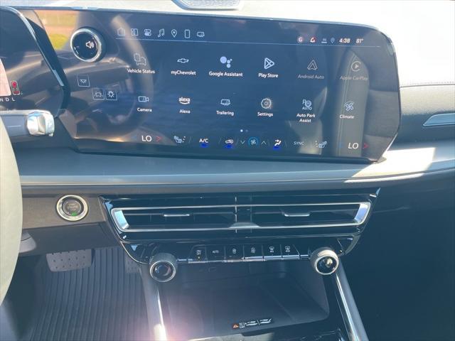 new 2025 Chevrolet Traverse car, priced at $44,280