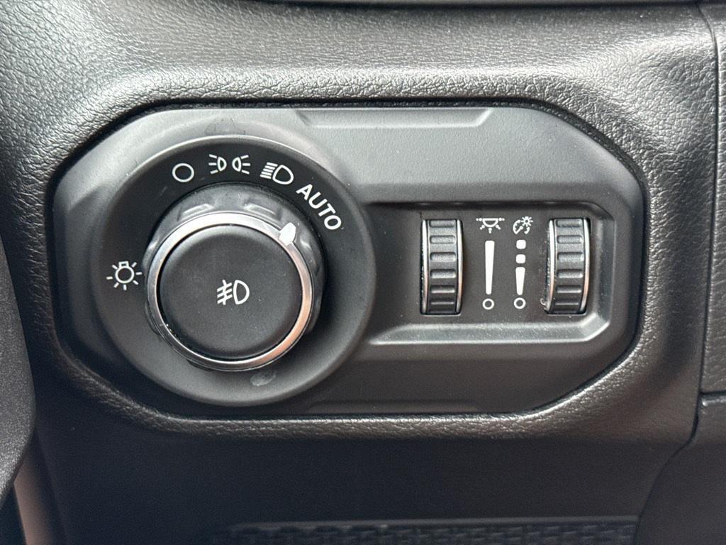 used 2020 Jeep Wrangler Unlimited car, priced at $25,000