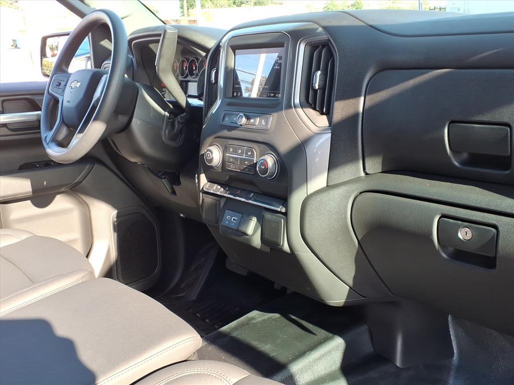 new 2026 Chevrolet Silverado 1500 car, priced at $43,010