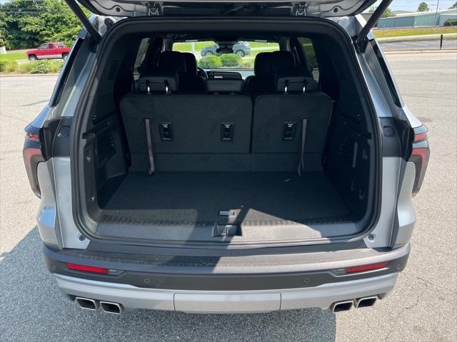 new 2025 Chevrolet Traverse car, priced at $41,445