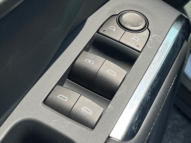 new 2025 Chevrolet Traverse car, priced at $41,445