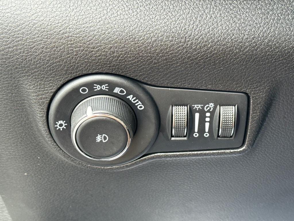 used 2024 Jeep Compass car, priced at $19,000