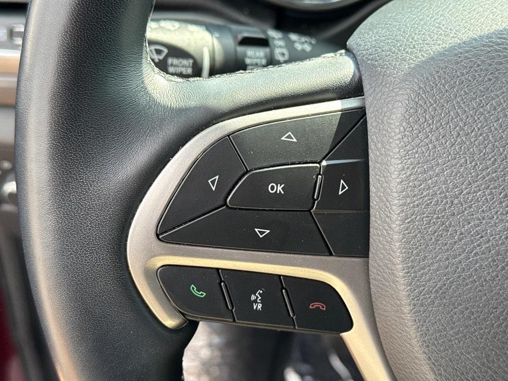 used 2022 Jeep Grand Cherokee car, priced at $24,625