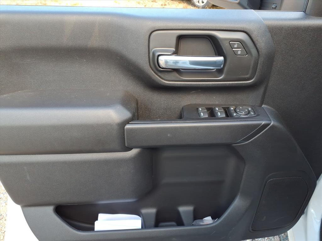 new 2025 Chevrolet Silverado 2500 car, priced at $50,948