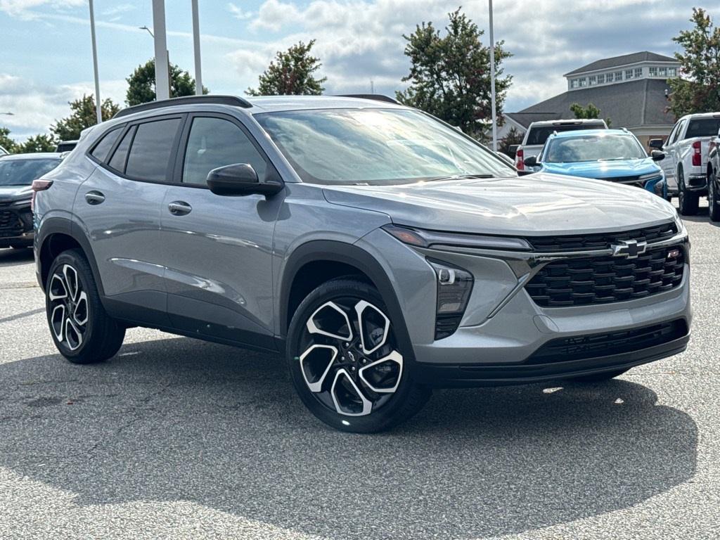 new 2025 Chevrolet Trax car, priced at $25,140