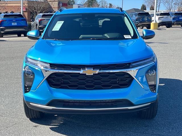 new 2025 Chevrolet Trax car, priced at $25,380