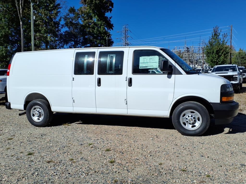 new 2025 Chevrolet Express 2500 car, priced at $49,288