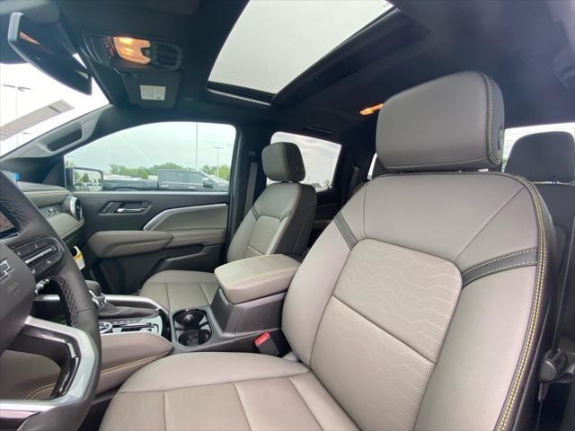 new 2025 Chevrolet Colorado car, priced at $54,895