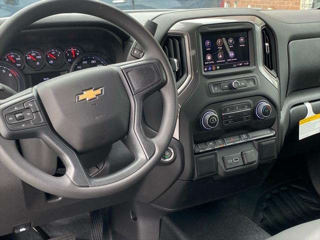 new 2025 Chevrolet Silverado 1500 car, priced at $41,160