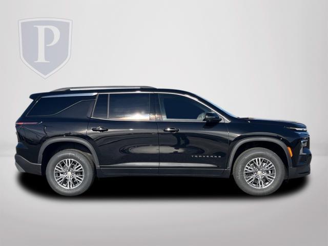 new 2025 Chevrolet Traverse car, priced at $40,245