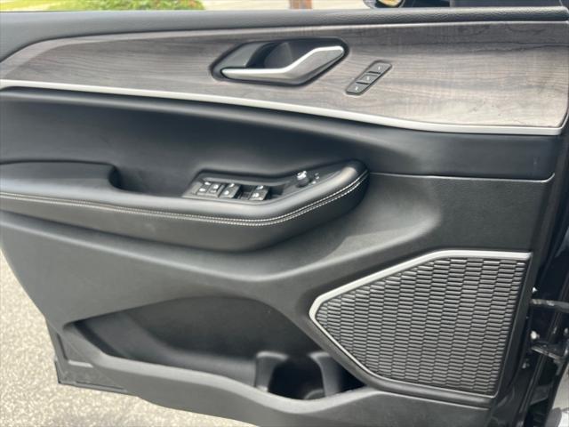 used 2022 Jeep Grand Cherokee L car, priced at $29,000