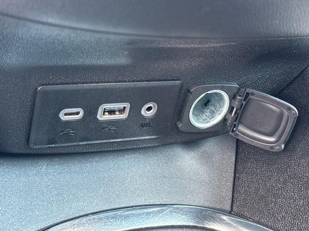used 2024 Chevrolet Malibu car, priced at $18,500