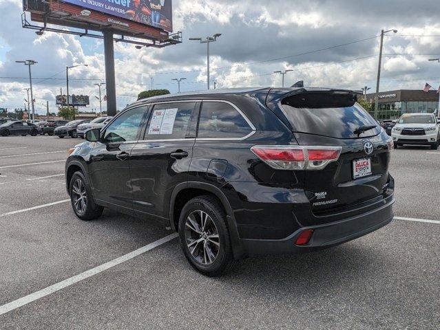 used 2016 Toyota Highlander car, priced at $16,582