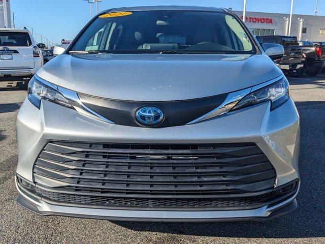 used 2021 Toyota Sienna car, priced at $31,981