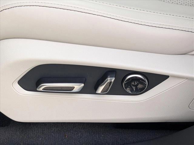 new 2025 Acura RDX car, priced at $49,250