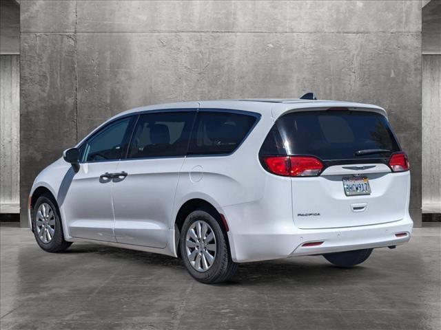 used 2018 Chrysler Pacifica car, priced at $15,926
