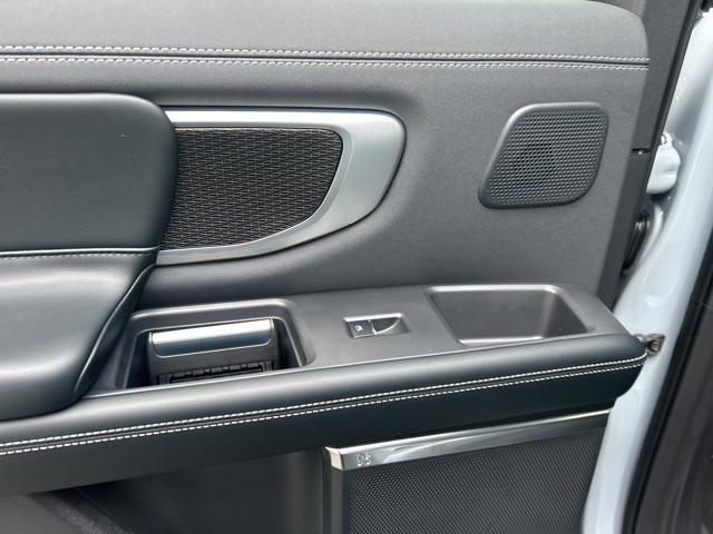 new 2025 Ford Expedition Max car, priced at $89,824