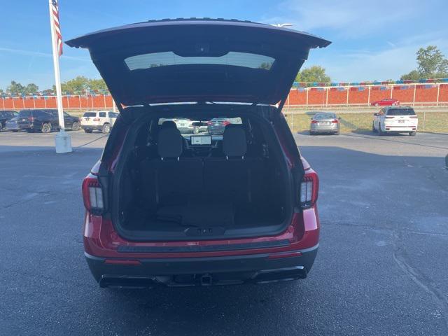 new 2025 Ford Explorer car, priced at $48,564