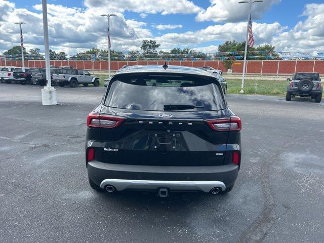 new 2025 Ford Escape PHEV car, priced at $35,884