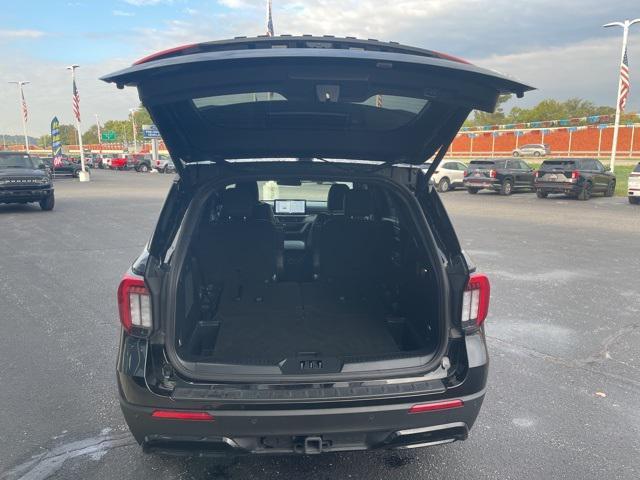 used 2025 Ford Explorer car, priced at $44,490