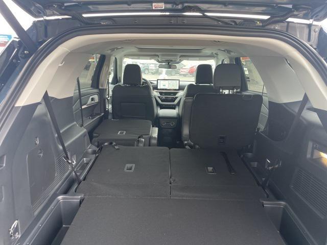 new 2025 Ford Explorer car, priced at $50,309