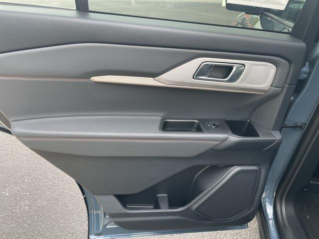 new 2025 Ford Explorer car, priced at $50,309