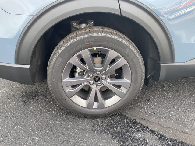 new 2025 Ford Explorer car, priced at $50,309