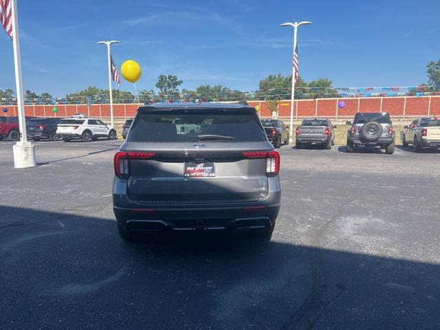 new 2025 Ford Explorer car, priced at $48,014