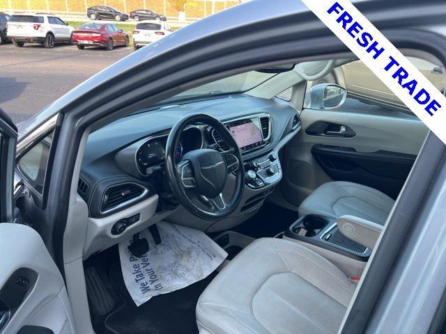 used 2021 Chrysler Pacifica Hybrid car, priced at $24,990